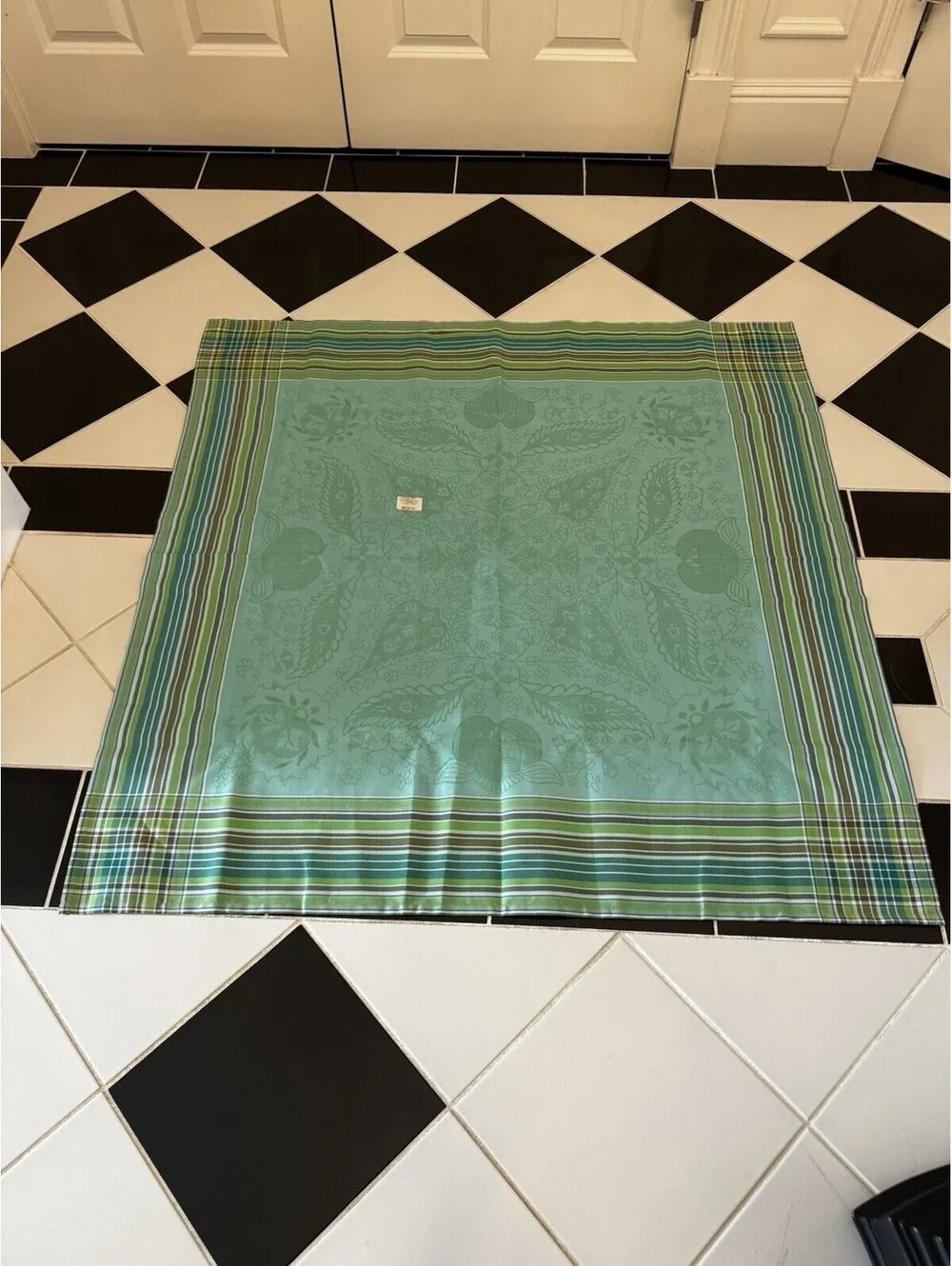 N/A le jacquard